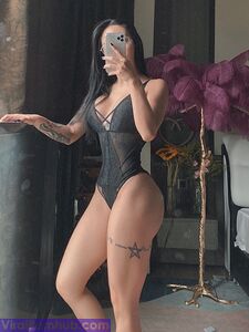 songyuxin_hitomi  Onlyfans Leaks Nude Album