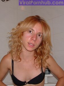 Hot Amatuer Stella Nudes