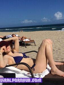 Amanda Seyfried Nude Photos And Sex Tape Leaked