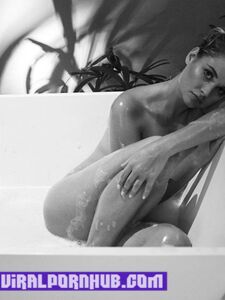 Genevieve Morton Nude Photos Leaked