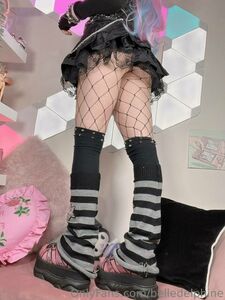 Belle Delphine Nude Bubble Gum Emo Onlyfans Set Leaked