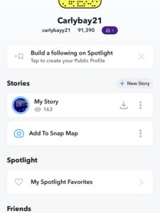 Super Hot Beautician Carly Bay Private Nudes Leaked